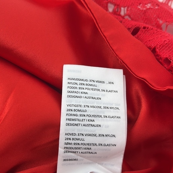 BARDOT Solange Bell Sleeve Lace Cocktail Dress Formula One Red Off Shoulder 4 - Picture 9 of 10